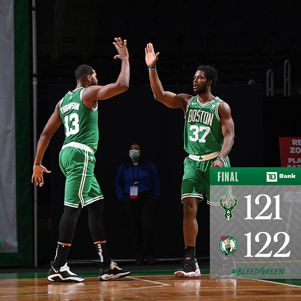 <a href=/lanqiupindao/celtics/ target=_blank class=infotextkey>凯尔特人</a>122-121险胜<a href=/lanqiupindao/bucks/ target=_blank class=infotextkey>雄鹿</a>